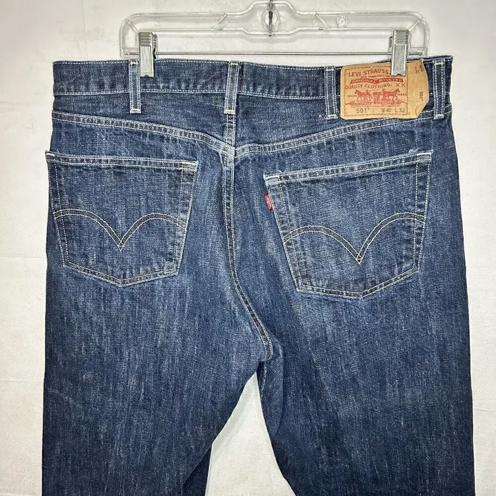 Levis 501 Jeans Regular Button Fly Straight Leg Denim Tag: 40x32 Actual: 38x30